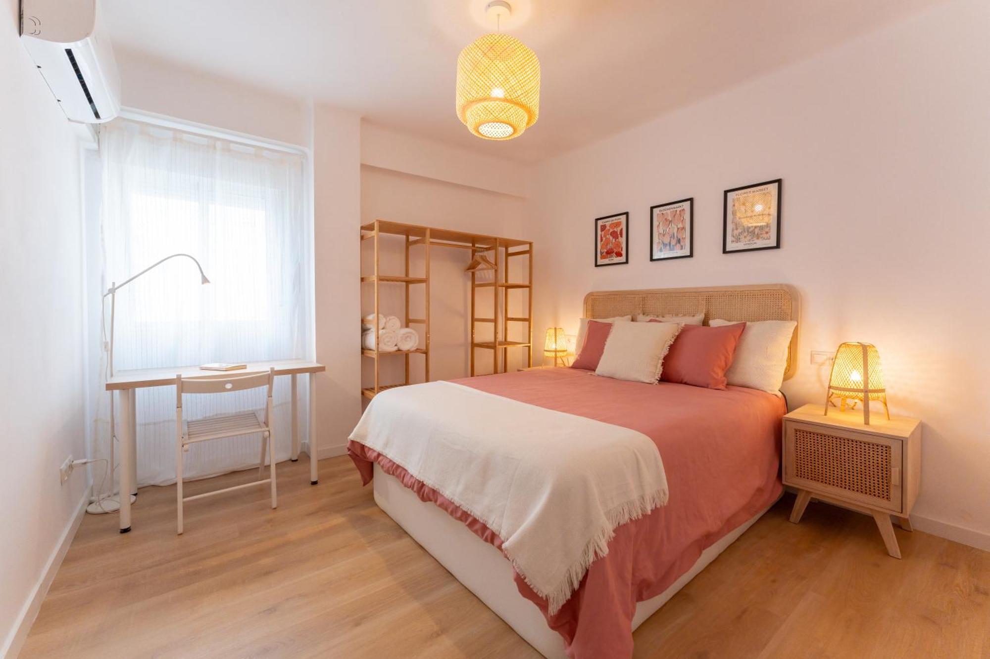 Malaga Lux Oasis - Modern 3Br, Fast Wifi, Smarttv Apartment Luaran gambar