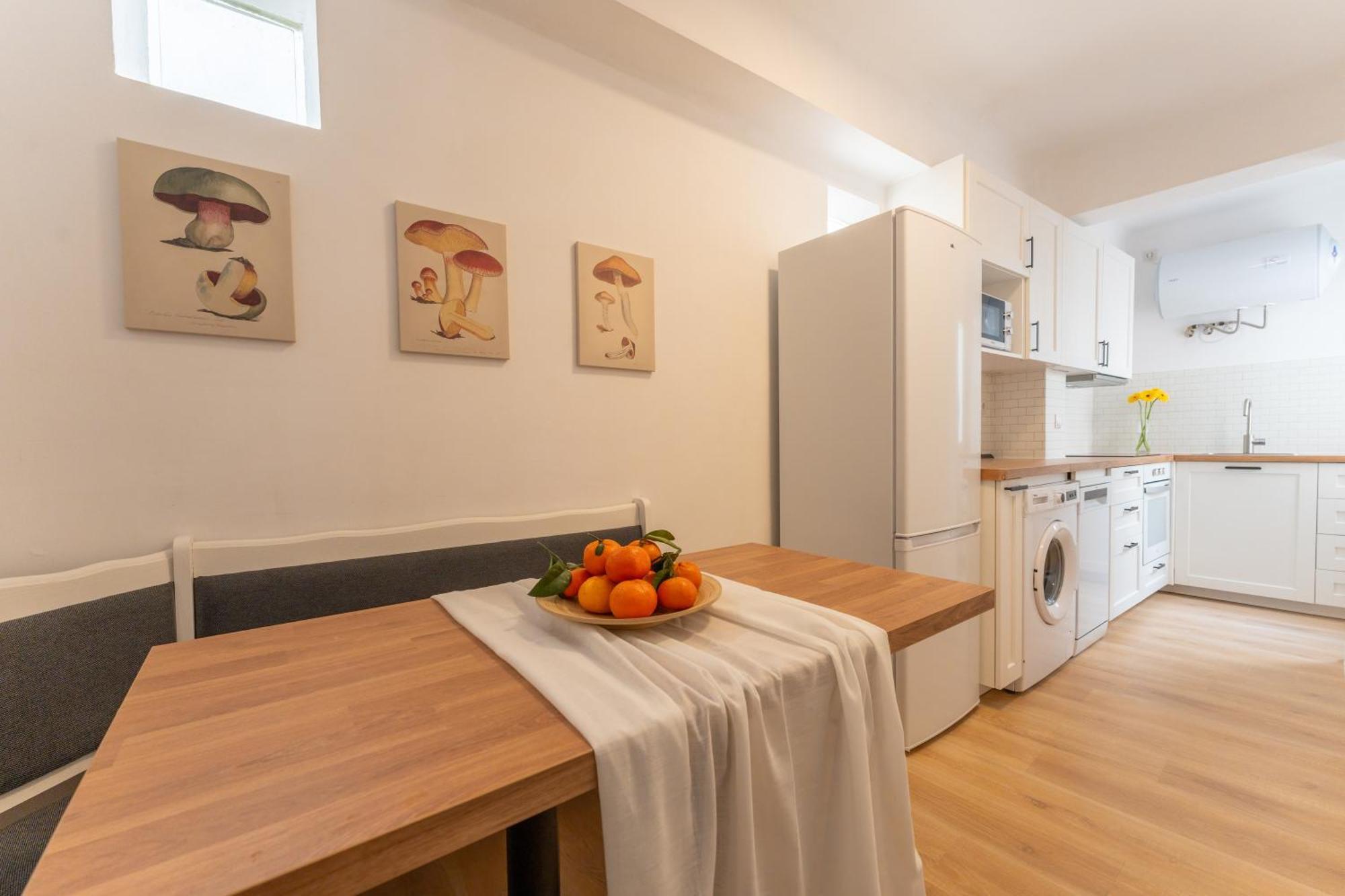 Malaga Lux Oasis - Modern 3Br, Fast Wifi, Smarttv Apartment Luaran gambar