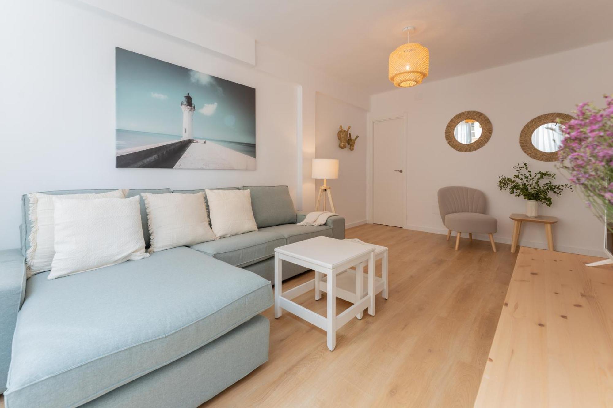 Malaga Lux Oasis - Modern 3Br, Fast Wifi, Smarttv Apartment Luaran gambar